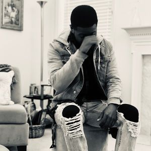 Meet your Posher, Kenneth